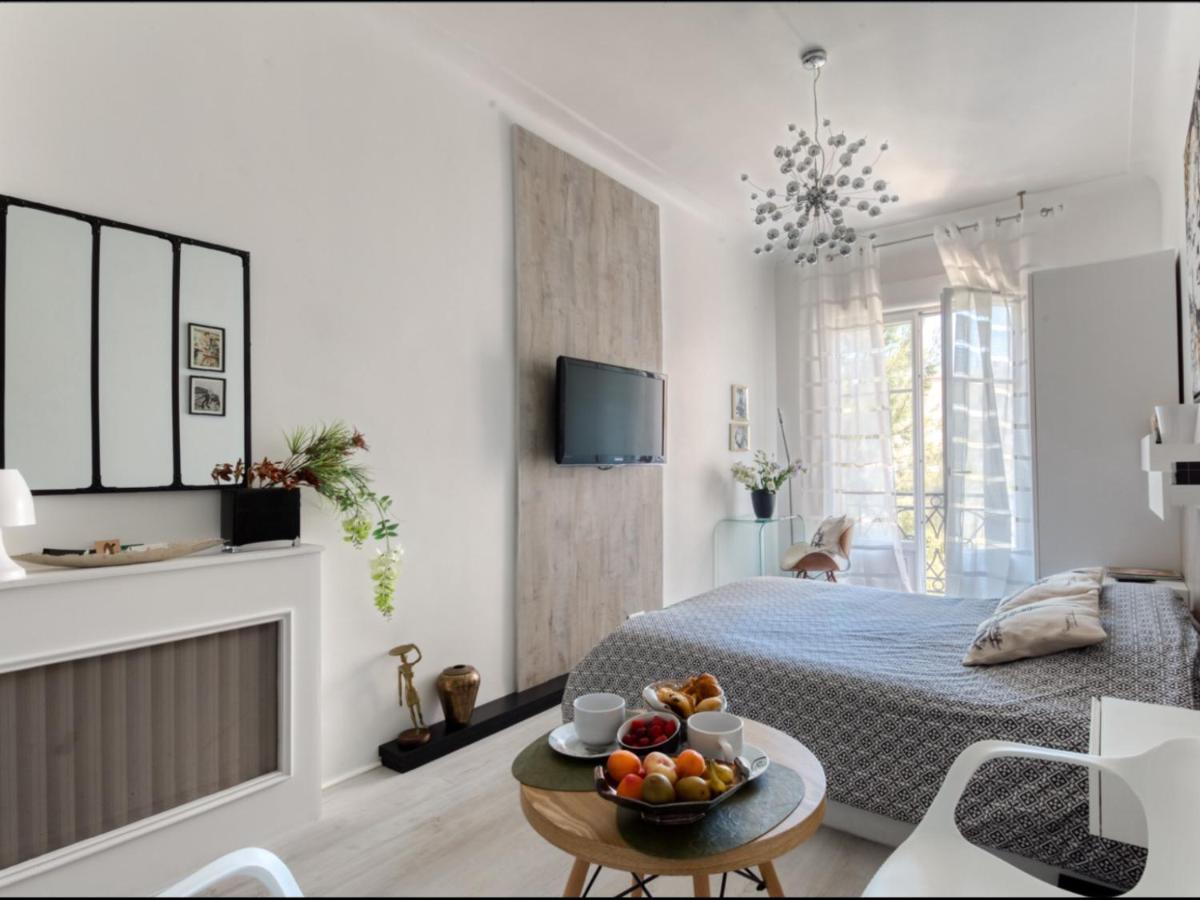 La Croisette - Superbe Studio Au Mythique Palais Miramar Канны Экстерьер фото
